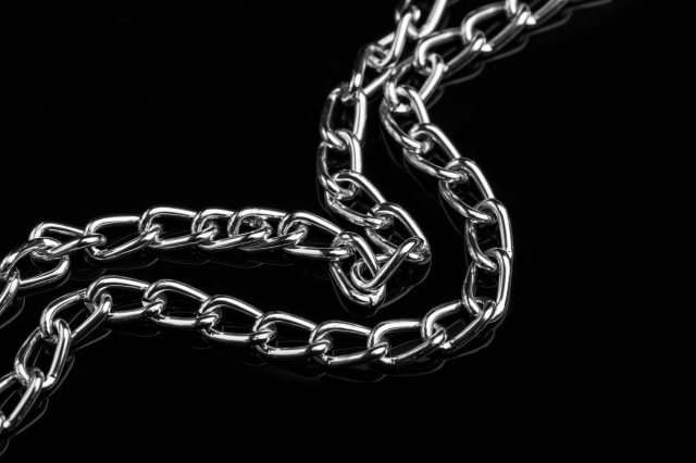 チタン素材（アレルギー対応）